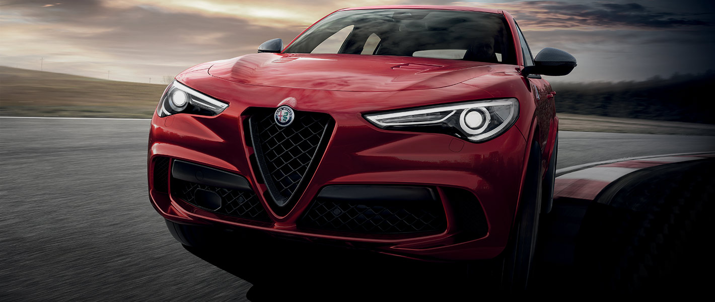 Stelvio Quadrifoglio | Alfa Romeo